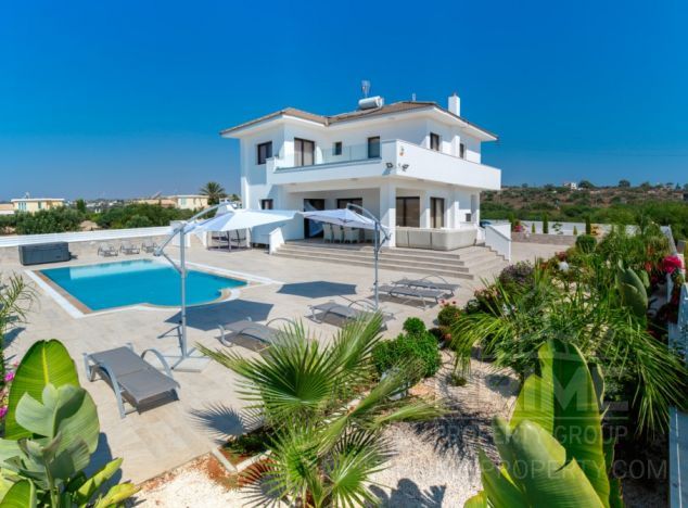 Sale of villa, 410 sq.m. in area: Ayia Napa - properties for sale in cyprus