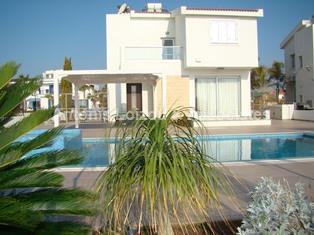 Villa in Famagusta (Agia Thekla) for sale