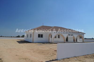 Bungalow in Famagusta (Avgorou) for sale