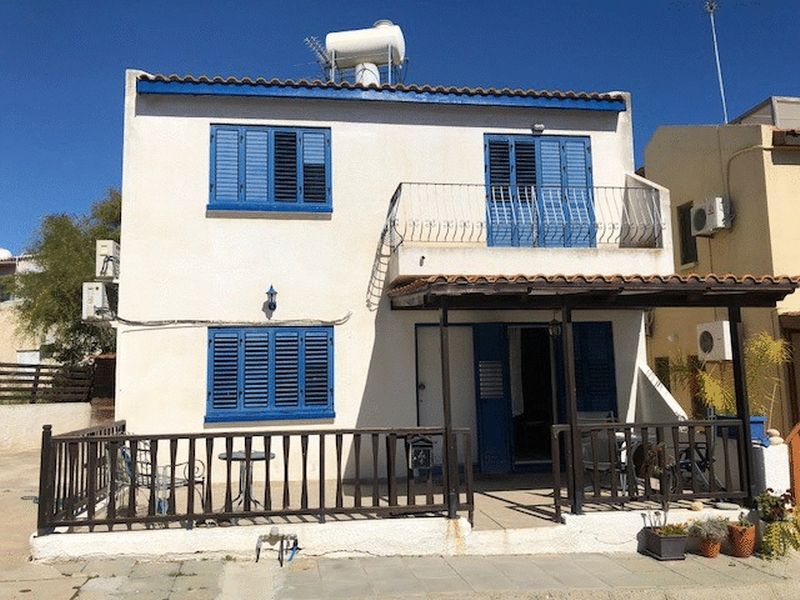 Detached 3 Bedroom House with Title Deeds and Communal Pool in Kapparis properties for sale in cyprus