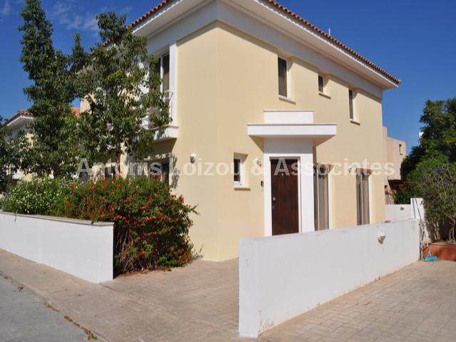 Semi House in Famagusta (KAPPARIS) for sale