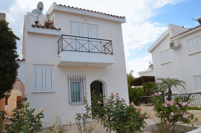 2 Bedroom Link Detached Villa in Pernera properties for sale in cyprus