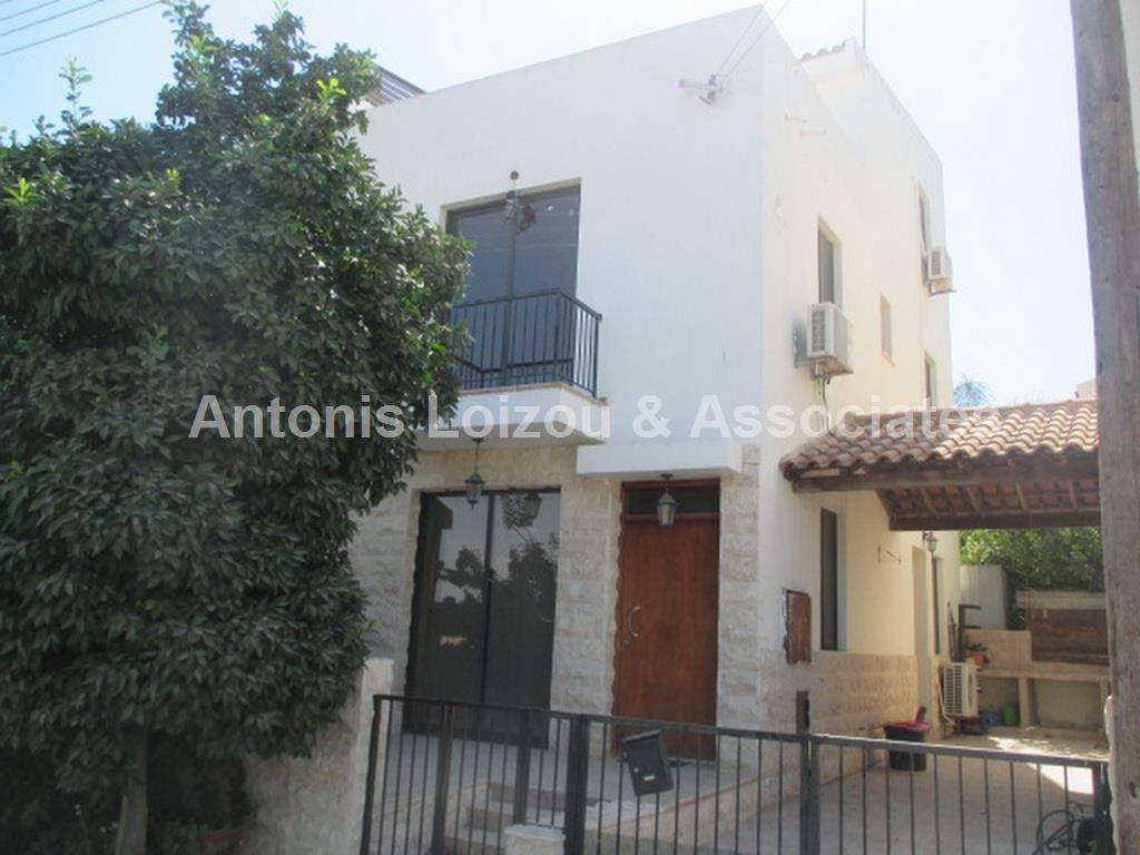 Detached House in Larnaca (Krasas) for sale