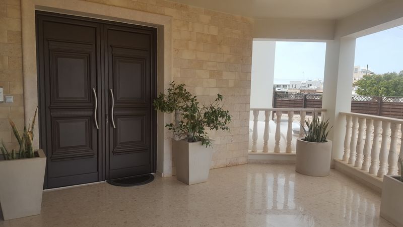 STUNNING DETACHED 5 BEDROOM HOUSE, XYLOFAGOU properties for sale in cyprus