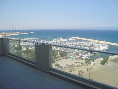 Penthouse in Larnaca (Finikoudes) for sale