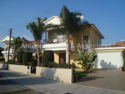 Detached House in Larnaca (Oroklini ) for sale