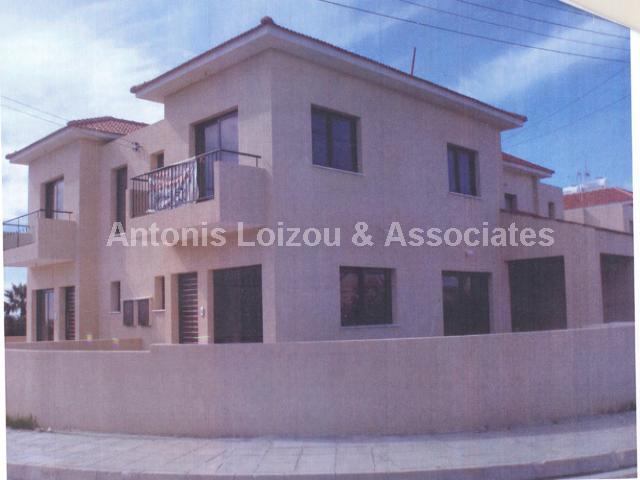 Semi House in Larnaca (Pervolia ) for sale