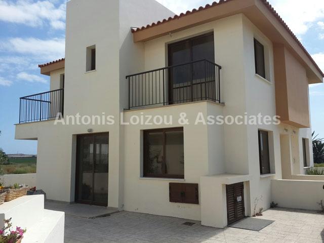 Terraced House in Larnaca (Pervolia) for sale