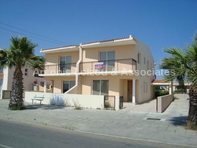 Semi House in Larnaca (Pervolia) for sale