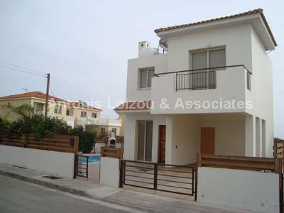 Detached Villa in Larnaca (Pervolia) for sale