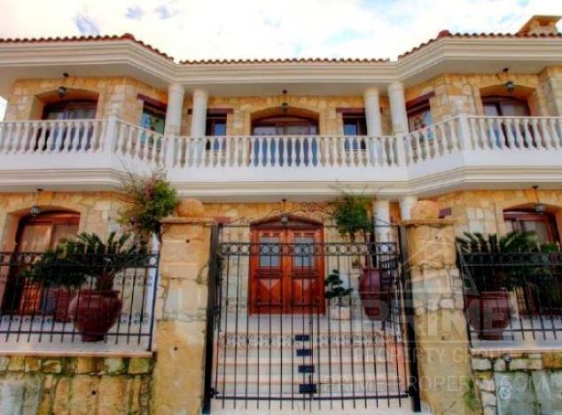 Sale of villa, 626 sq.m. in area: Agia Fyla -