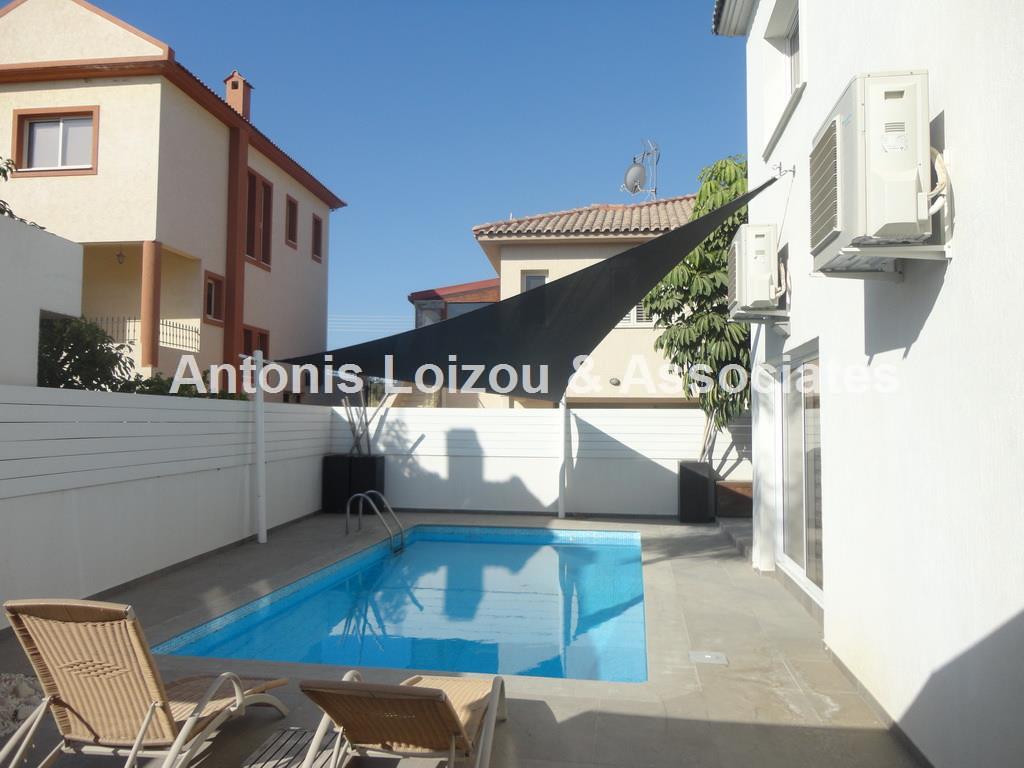 Detached House in Limassol (Agios Athanasios ) for sale