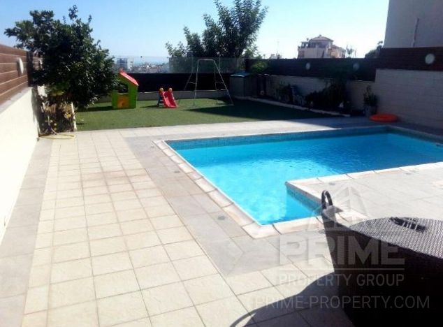 Town house in Limassol (Agios Athanasios) for sale