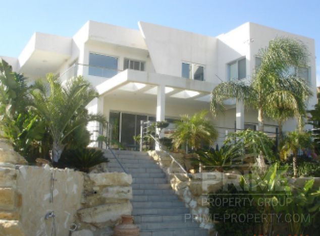 Sale of villa, 300 sq.m. in area: Agios Tychonas -