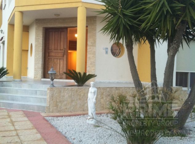 Sale of villa, 320 sq.m. in area: Agios Tychonas -