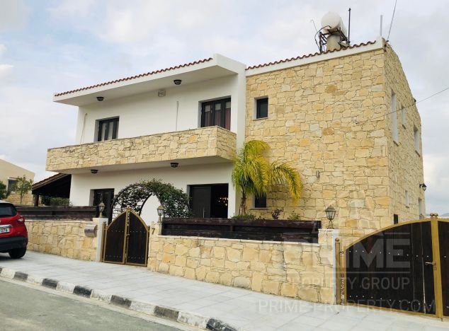 Villa in Limassol (Alassa) for sale