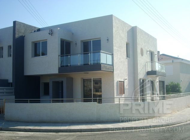 Villa in Limassol (Asomatos) for sale