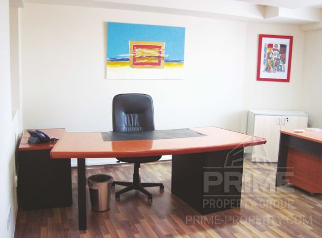 Sale of office, 12 sq.m. in area: City centre - properties for sale in cyprus
