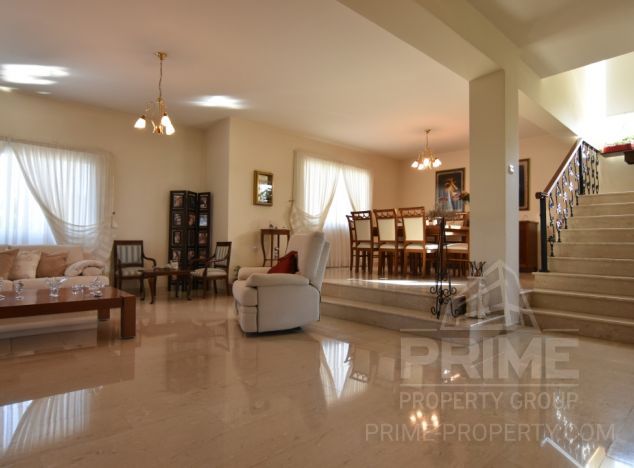 Sale of villa, 300 sq.m. in area: Columbia -