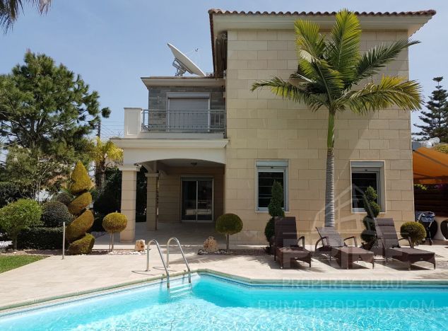 Villa in Limassol (Coya) for sale