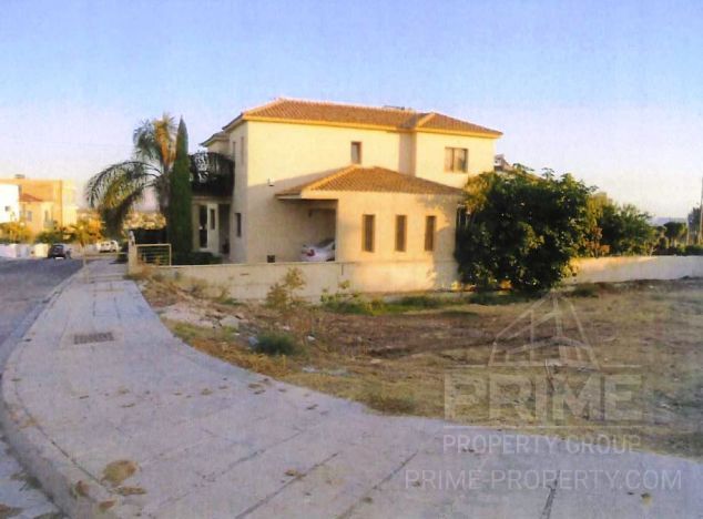 Land in Limassol (Episkopi) for sale