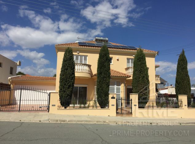 Sale of villa, 330 sq.m. in area: Episkopi -