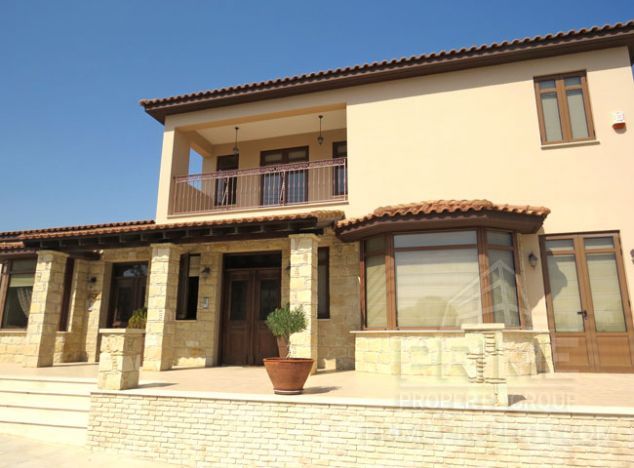 Sale of villa, 361 sq.m. in area: Episkopi -