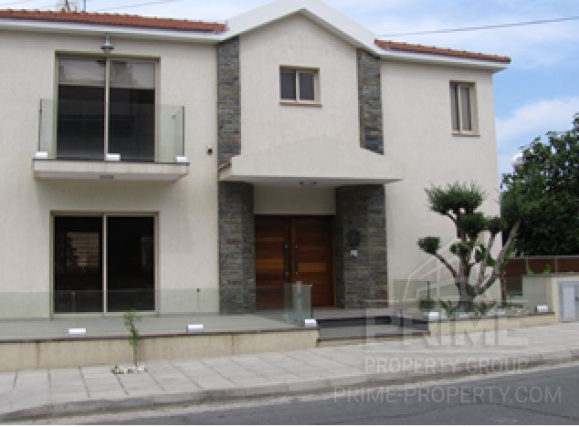 Villa in Limassol (Kapsalos) for sale
