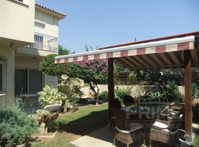 Villa in Limassol (Kapsalos) for sale