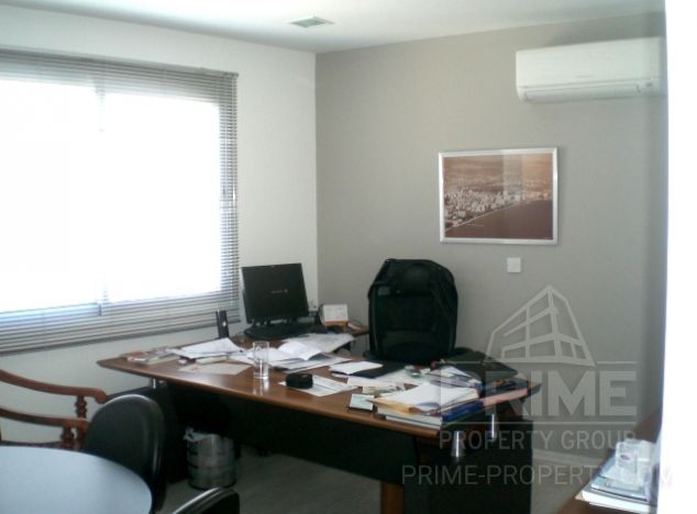 Office in Limassol (Katholiki) for sale