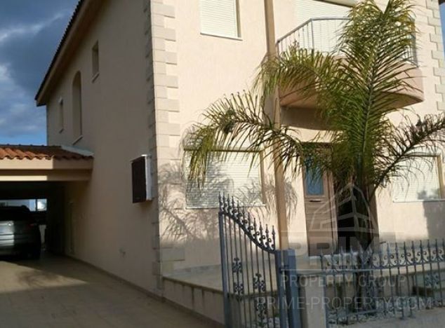 Villa in Limassol (Kolossi) for sale