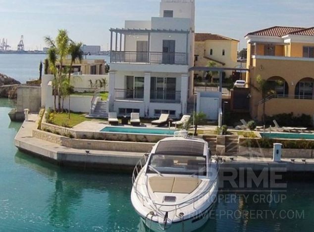Sale of аpartment, 245 sq.m. in area: Limassol Marina -