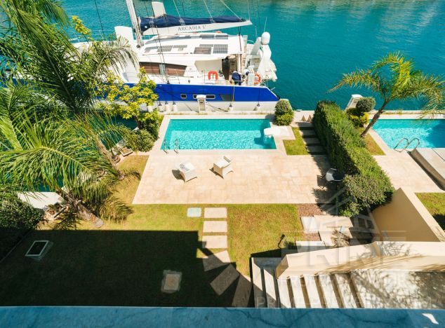 Sale of villa, 292 sq.m. in area: Limassol Marina -