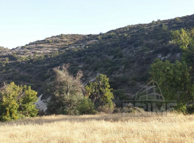 Land in Limassol (Mathikoloni) for sale