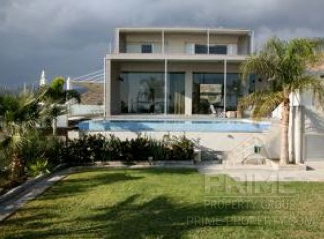 Sale of villa, 700 sq.m. in area: Monagroulli -