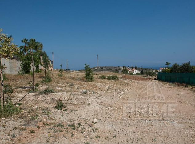 Land in Limassol (Mouttagiaka) for sale