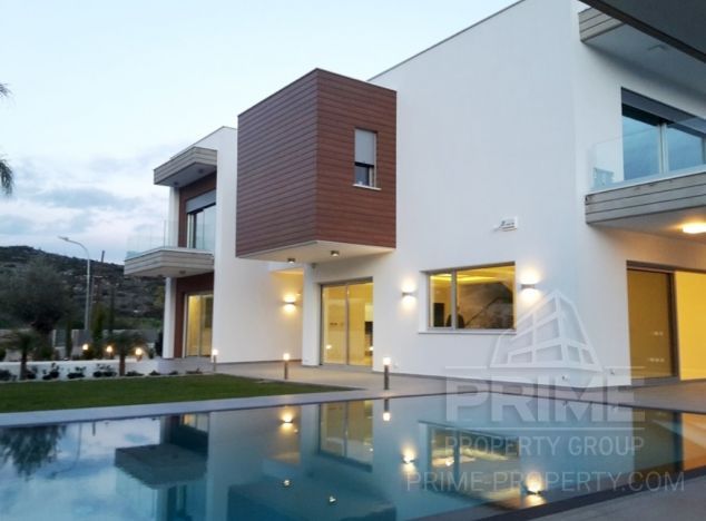 Sale of villa, 620 sq.m. in area: Mouttagiaka - properties for sale in cyprus
