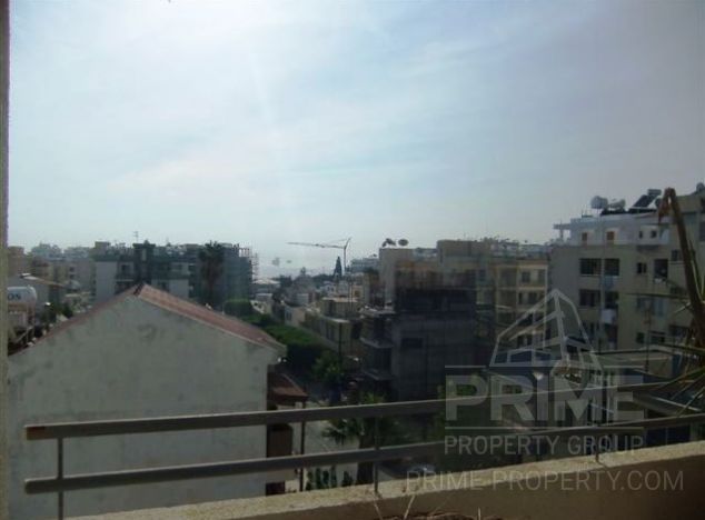 Penthouse in Limassol (Neapolis) for sale