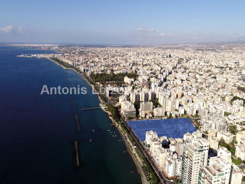 5 Bedroom Penthouse Apartment - Beach Front Limassol properties for sale in cyprus