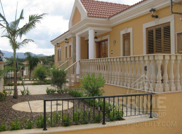 Villa in Limassol (Paramitha) for sale