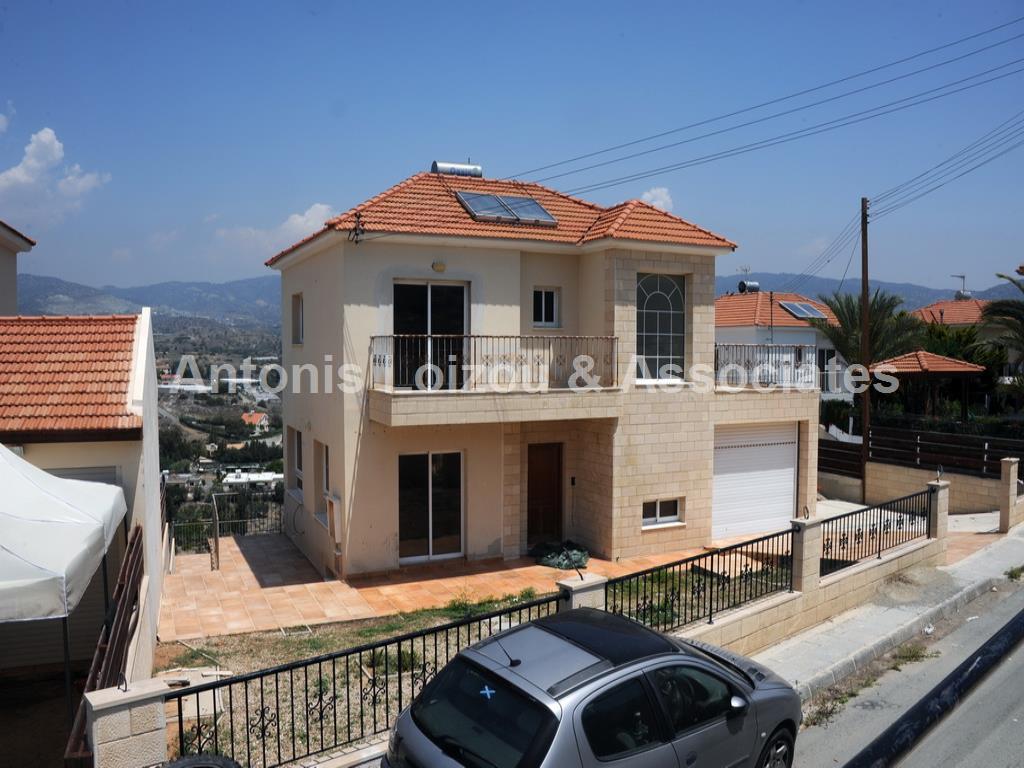 Detached House in Limassol (Pareklisia ) for sale