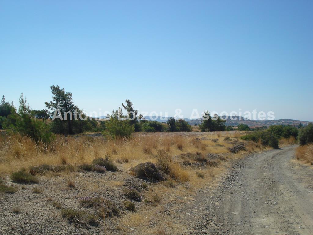 Field in Limassol (Pareklisia) for sale