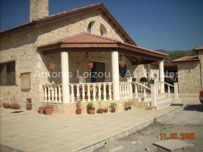 Detached Villa in Limassol (Pareklisia) for sale