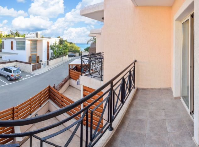 Town house in Limassol (Pareklissia) for sale