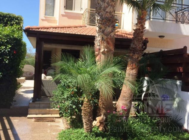 Town house in Limassol (Parklane) for sale