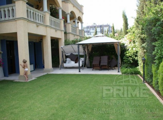 Sale of villa, 320 sq.m. in area: Parklane -
