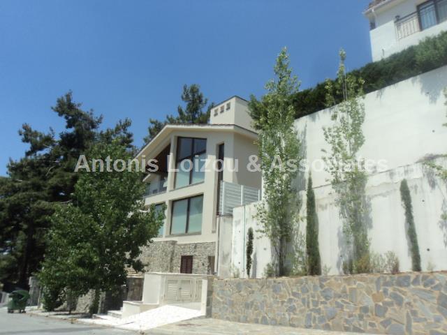 Villa in Limassol (Platres) for sale