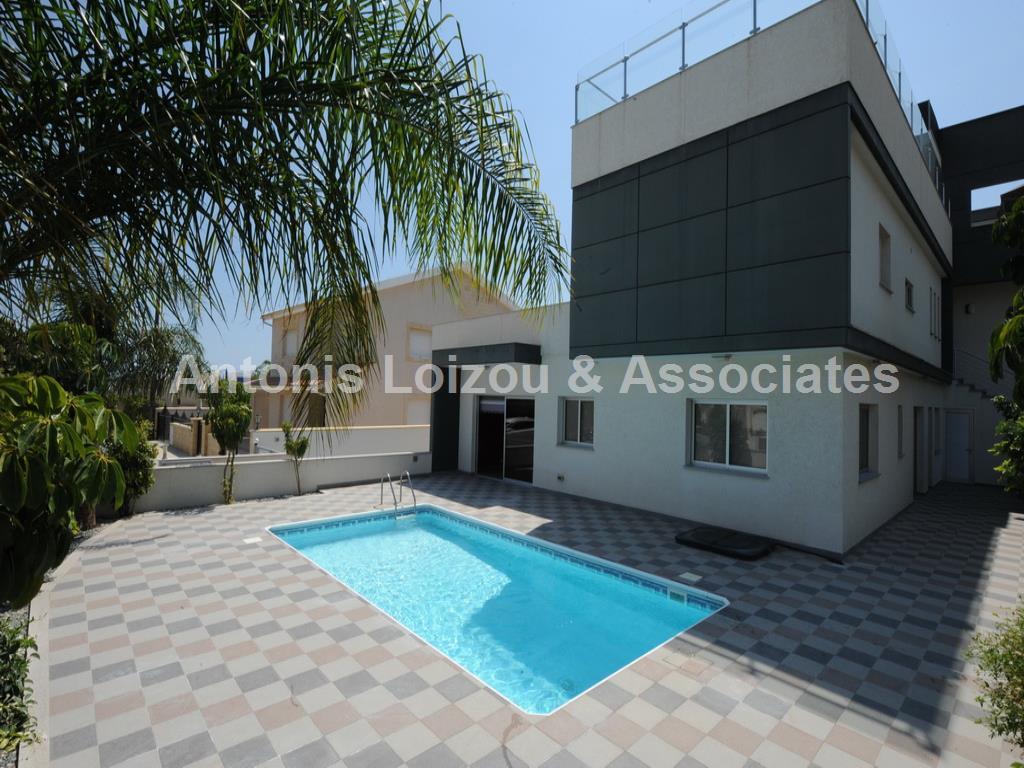 Four Bedroom Ground Floor Apartment with Pool  properties for sale in cyprus