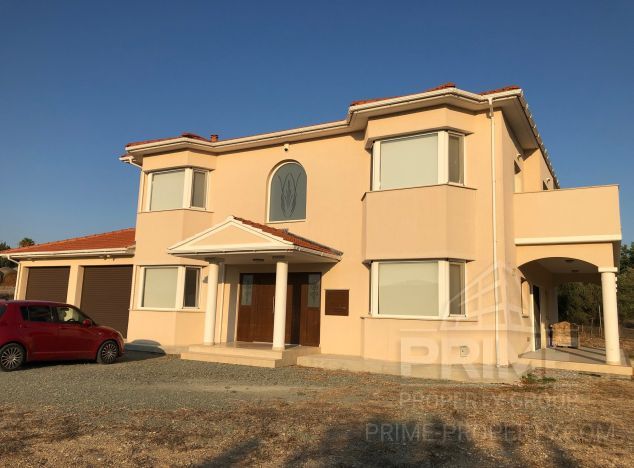 Sale of villa, 371 sq.m. in area: Pyrgos -