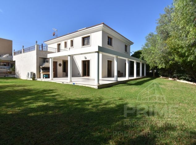 Sale of villa, 300 sq.m. in area: Ypsonas -